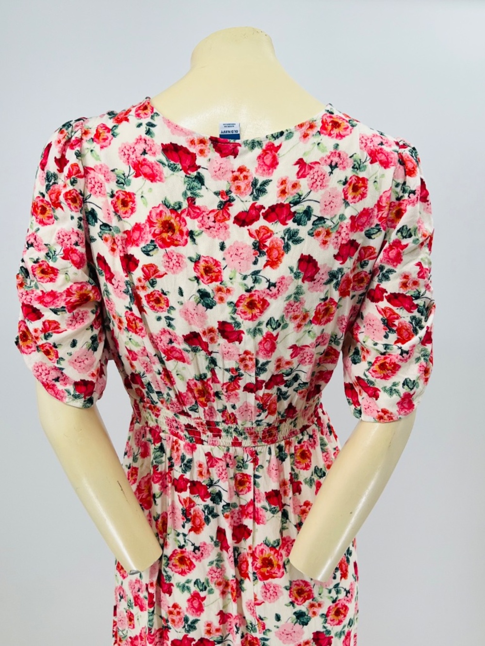 Old Navy NWT Short Sleeve Floral Midi Dress L V-Neck Puff Roses Lightweight Vaca - Picture 7 of 15